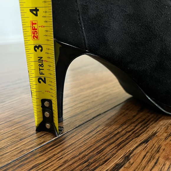 Bandolino Pieretta Boot - Picture 11 of 13